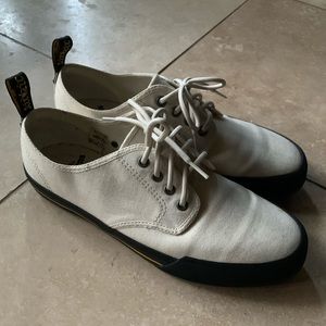 Dr Martens PRESSLER canvas shoe in ecru/white Size UK9 / US10